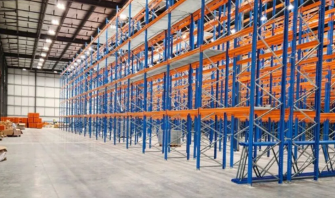 How Pallet Rack Installers Improve Inventory Management in Your Facility
